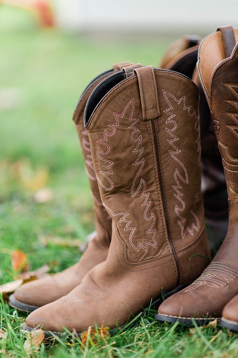 cowboy-boots-4657868_960_720